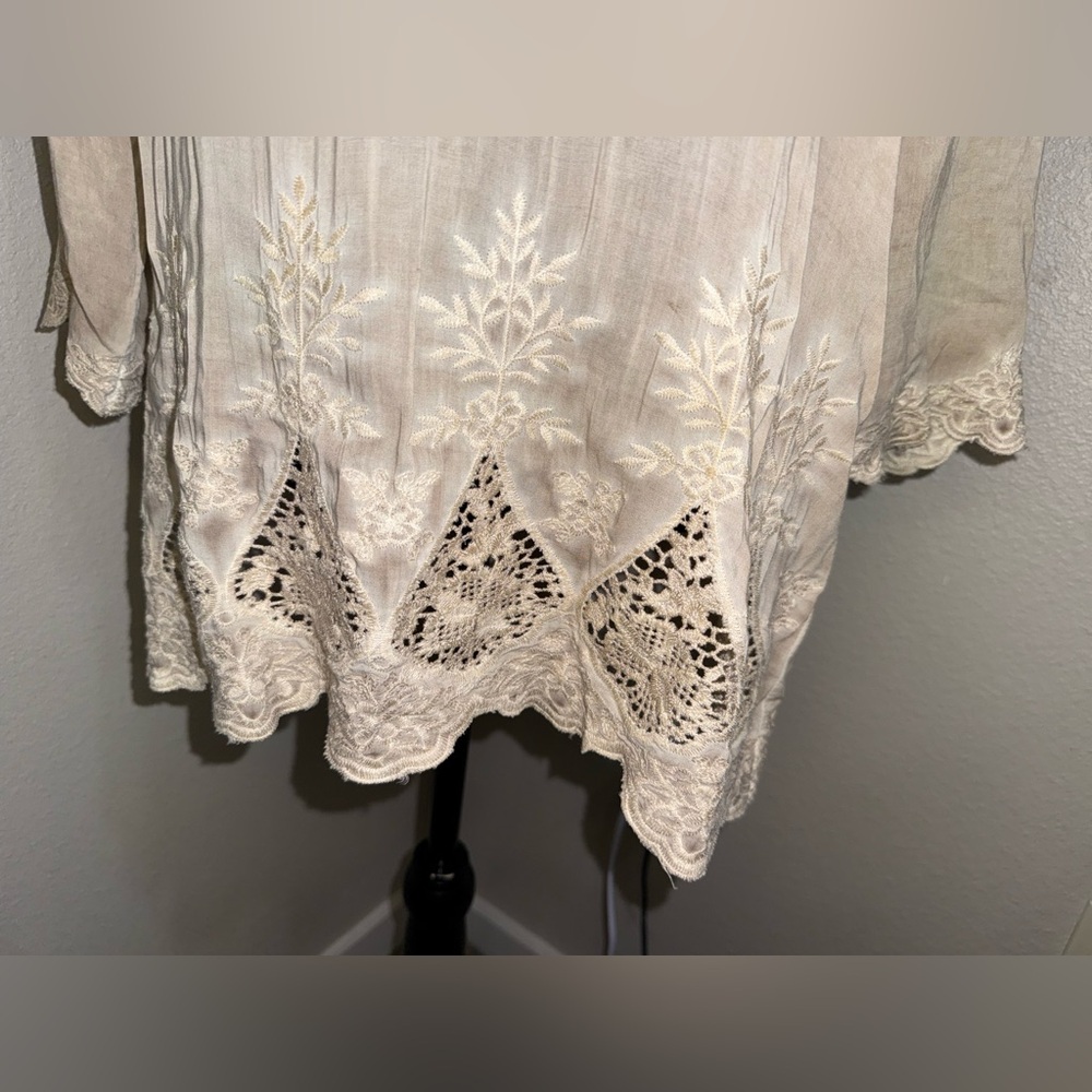 Andree Blue Cream Boho Tie Front Women's Top- Size Large‎ - Picture 4 of 10